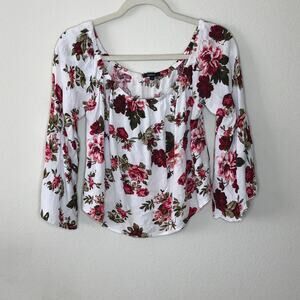 white gauze rose floral crop bell sleeve